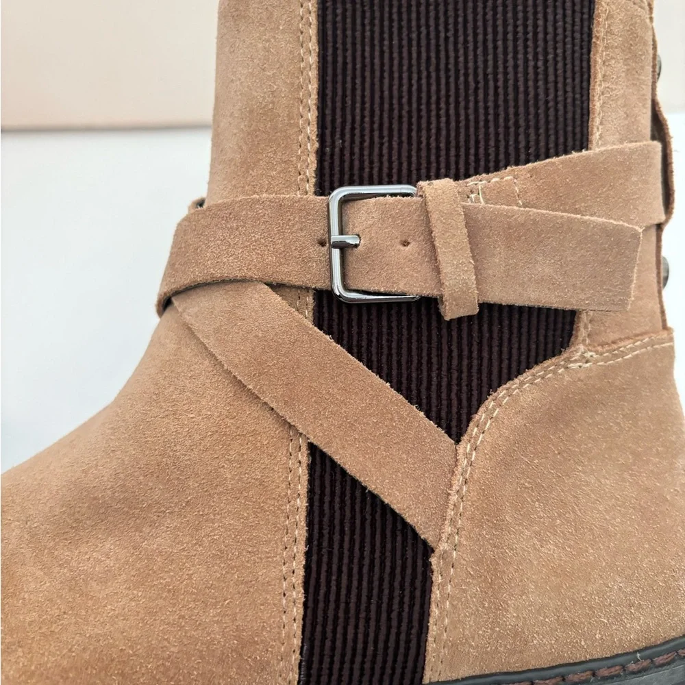 DONALD PLINER Tan Suede Ankle Boots Size 6.5